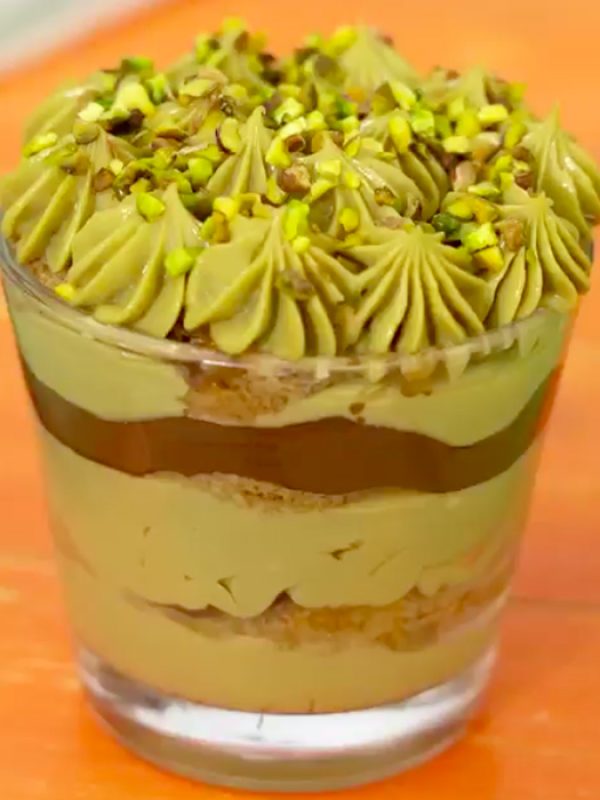 Tiramisù al pistacchio - Caporaso X Chef in Camicia